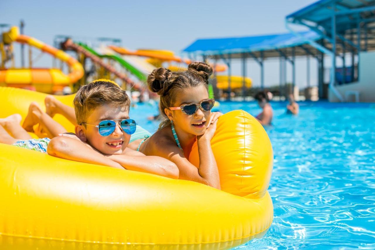 Sportium Hotel Oczaków Zewnętrze zdjęcie